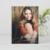 Trendy Script Foto Abschluss Ankündigung (Stehend Vorderseite)