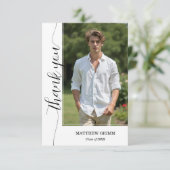 Trendy Script Foto Abschluss Dankeskarte (Stehend Vorderseite)