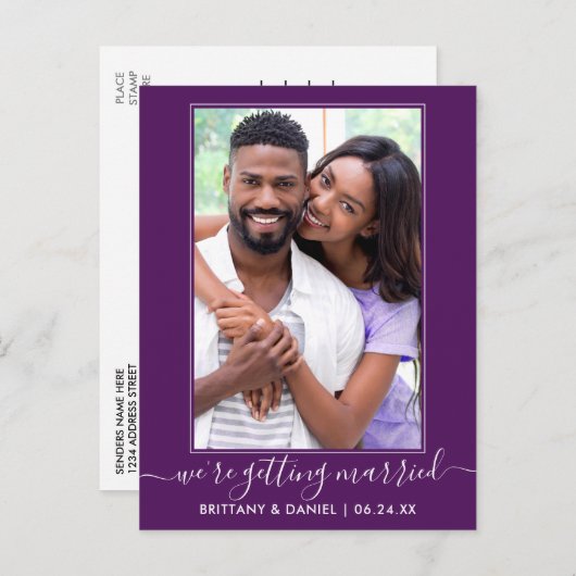 Trendy Script Getting Married Lila Save the Date Postkarte (Vorne/Hinten)