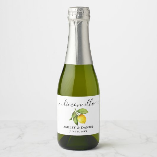 Trendy Script Lemon Limoncello Small Bottle Label Schaumweinetikett (Vorderseite)