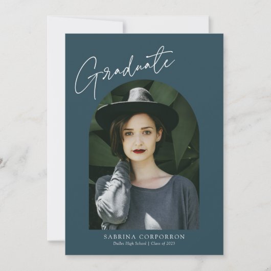 Trendy Script mit Arch Two Foto Abschluss Anno Ankündigung (Vorderseite)