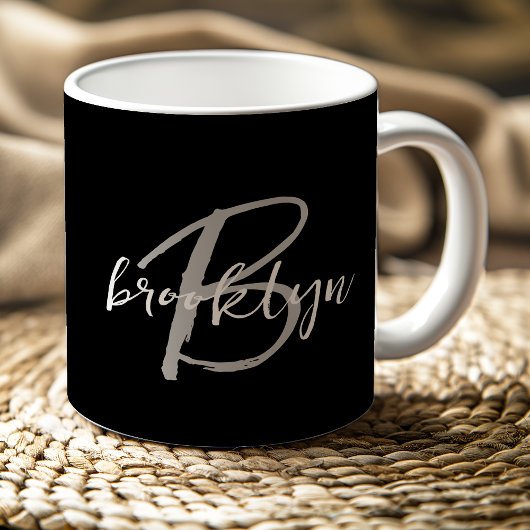 Trendy Script Monogram Schwarz-weiß Grau Kaffeetasse