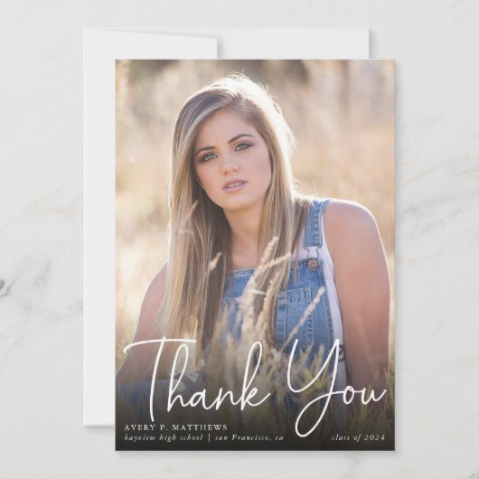 Trendy Script Overlay Foto Abschluss Vielen Dank Dankeskarte (Vorderseite)