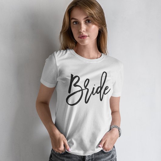 Trendy Script Typografy Bride T-Shirt
