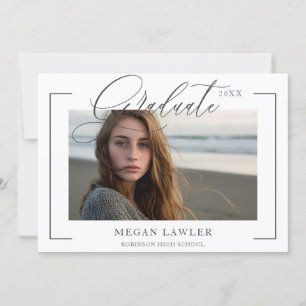 Trendy Scripte Graduate Party Einladende Fotokarte Einladung