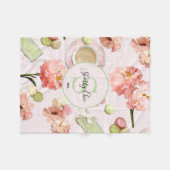 Trendy Shabby Chic Peonies and Macarons Set Fleecedecke (Vorderseite (Horizontal))