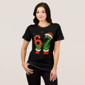 Trendy "Six Seven" Candy Cane Christmas Tri-Blend Shirt (Vorderseite voll)
