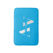 Trendy Sky Blue Girly Monogram Name Badematte (Vorderseite Vertikal)
