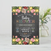 Trendy Spring Floral Typografy Baby Shower Einladung (Stehend Vorderseite)