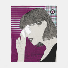 Trendy Stylish Girl Chic Lila Collage Liebe Herzli Fleecedecke