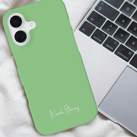 Trendy Stylish Monogram Modern Minimalistisch Gree iPhone 16 Hülle