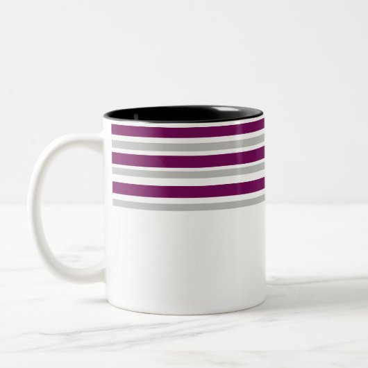 Trendy Tasse von höchster Qualität mit lila Futter (Links)