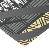 Trendy Tribal African Pattern Zebra Print Mittelgroßer Tischläufer (Ecke)