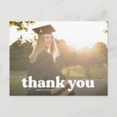 Trendy Typografy Abschluss Vielen Dank Postkarte (Vorderseite)