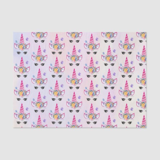 Trendy Unicorn mit Blumenkronen und Schmetterlinge Seidenpapier (Vorderseite)