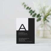 Trendy White Black Monogram Strip Business Card Visitenkarte (Stehend Vorderseite)