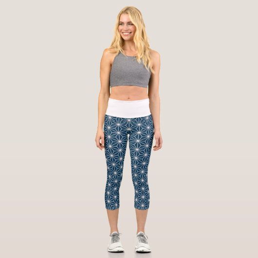 Trendy White Geometrie Star Muster Blau Capri Leggings (Vorderseite)