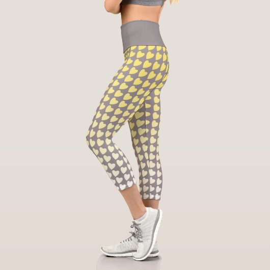 Trendy Yellow and Gray Gradient Heart Pattern Capri Leggings (Links)