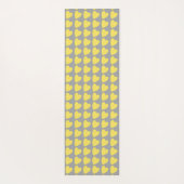 Trendy Yellow Gray Heart Pattern Yogamatte (Rückseite)