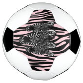 Trendy Zebra Herd auf Zebra Print Pink Fußball (Gedreht)