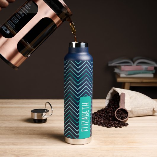 Trendy Zickzack Pattern großer Namensblock aquamar Trinkflasche (Kaffee)