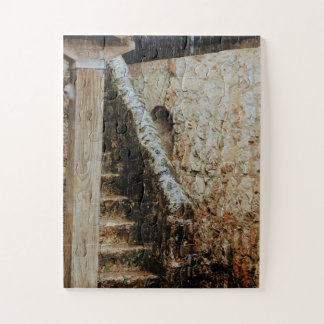 Treppe, abgenutzt von Zeit und Präzision Puzzle