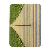 Treppe des Stadions zwischen Reihen der grünen Sit Magnet (Vertikal)