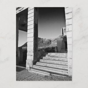 Treppe nach Nirgendwo Postkarte