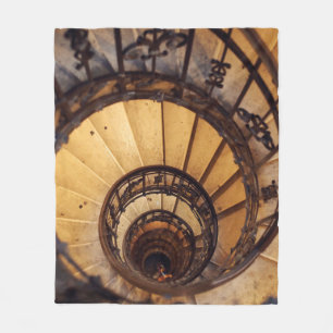 Treppen mit Spiralkreistreppen, alte Treppen, Fleecedecke