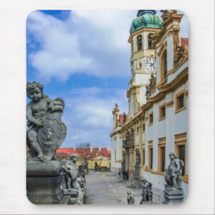Treppen mit Stein Engel in der Kirche Loreto Prag Mousepad
