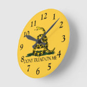 Treten Sie mir nicht auf, Gadsden Flag Patriotisch Runde Wanduhr (Winkel)