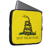 Treten Sie mir nicht auf Laptopschutzhülle (Vorne Rechts)