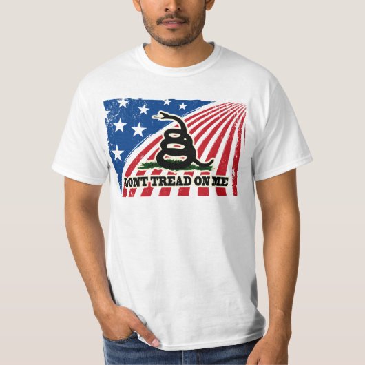 Treten Sie nicht auf mich als Patriotikerin T-Shirt (Vorderseite)