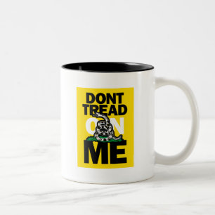 TRETEN SIE NICHT AUF MIR ZWEIFARBIGE TASSE