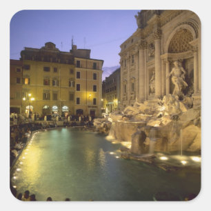 Trevi-Brunnen bei Nacht, Rom, Latium, Italien Quadratischer Aufkleber