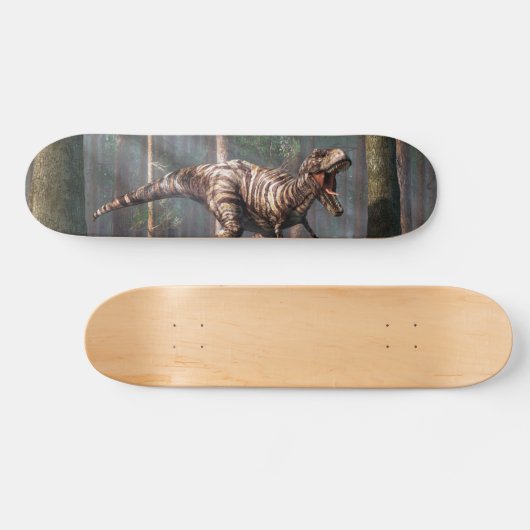 TRex im Wald Skateboard (Horizontal)