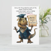 Trex in Cap and Gown Holding Diploma Einladung (Stehend Vorderseite)
