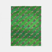 TRex in Weihnachtsmannmütze auf Grün Fleecedecke (Vorderseite)