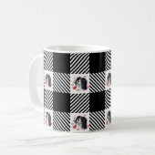 Tri-Color Cavalier Black & White Buffalo Kariert Kaffeetasse (Vorderseite Links)