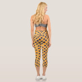 TRIANGLE GEOMETRIC ART CAPRI LEGGINGS (Rückseite)