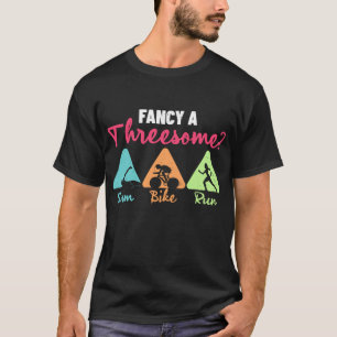 Triathlon extravagant ein Drei-Swim-Bike-Triathlon T-Shirt