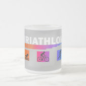 Triathlon: Schwimmen meistern, Fahrrad fahren, lau Mattglastasse (Mittel)