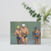 Triathlonläufer laufen aus Wasser 3 Postkarte (Stehend Vorderseite)