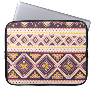 Tribal Aztec gestreifte, geometrische Muster. Laptopschutzhülle