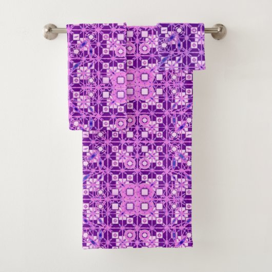 Tribal Batik, Amethyst Lila Badhandtuch Set (Insitu)