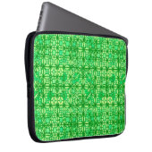 Tribal Batik - grüne Farbtöne Laptopschutzhülle (Vorne Rechts)