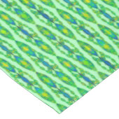 Tribal Batik - Mint, Smaragdgrün und blau Tischdecke (Schrägansicht)