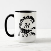 Tribal Black Scorpion Monogram Tasse (Links)