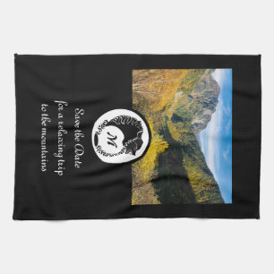 Tribal Black Wolf Silhouette Laurel Monogram Foto Geschirrtuch