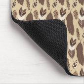Tribal Boho Brown Feathers Ethnic Amerikanischen U Mousepad (Ecke)